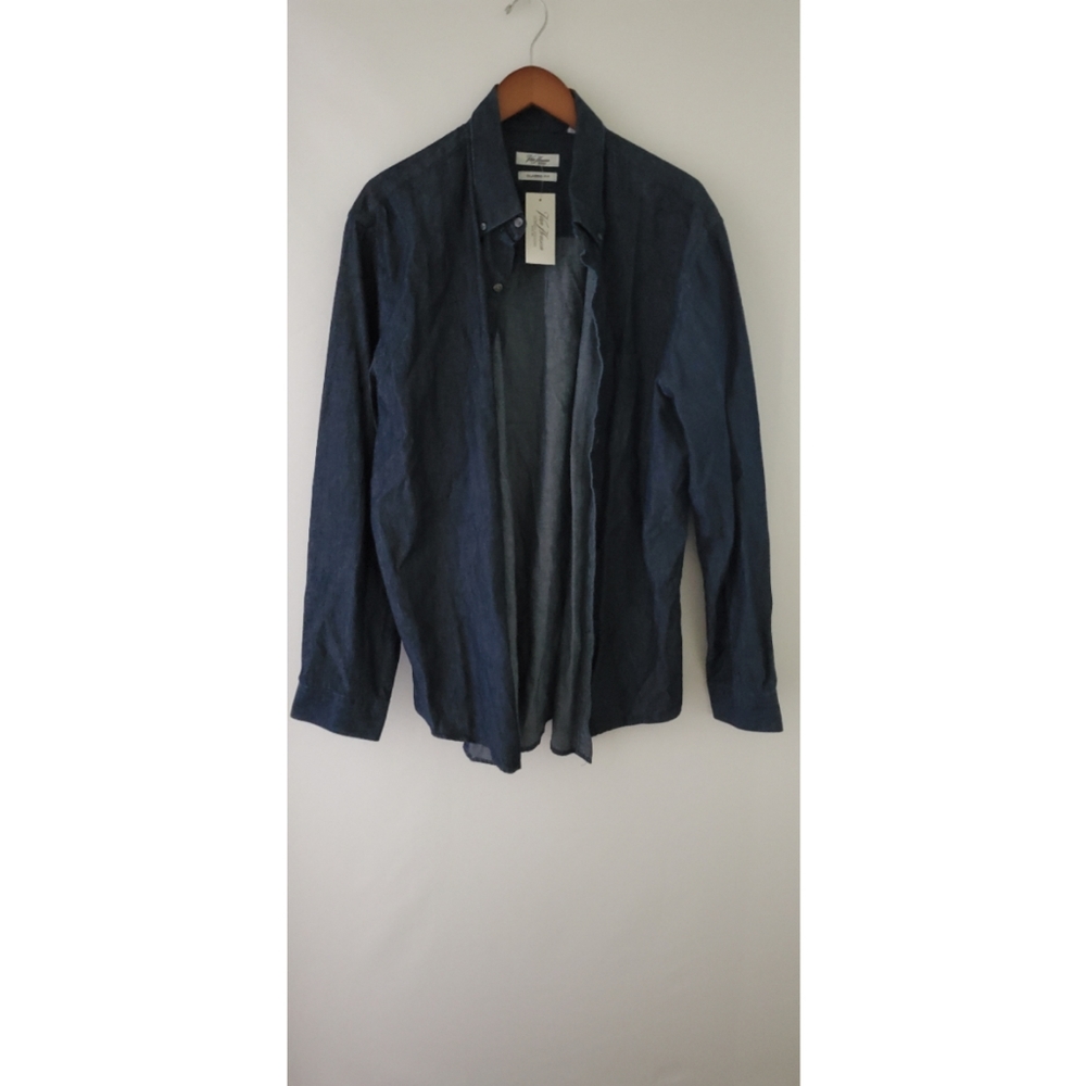 Van Heusen Long Sleeve Button Down Shirt